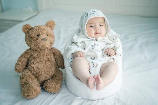 借卵生子咨询宝宝吃不饱母乳的症状